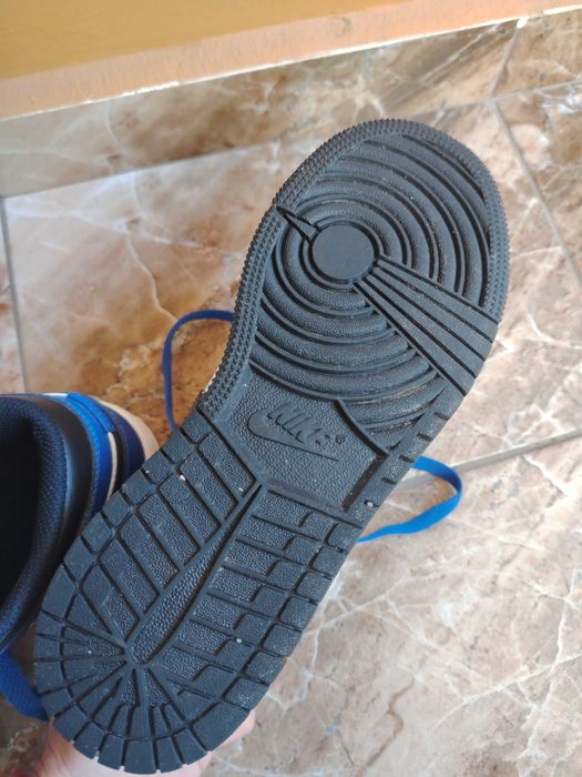 AIR Jordan 1 Mid Nike