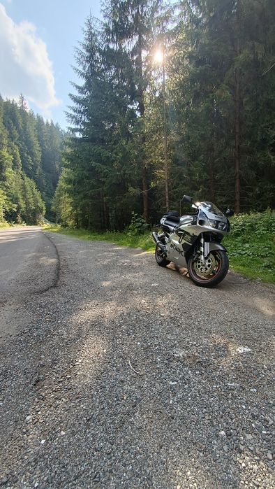 Suzuki GSX-R 1998 600cc