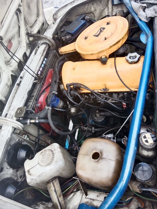 Автомобиль ваз 2106