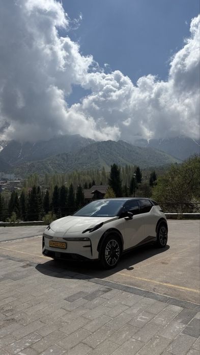 Zeekr x full 4wd 4 seat