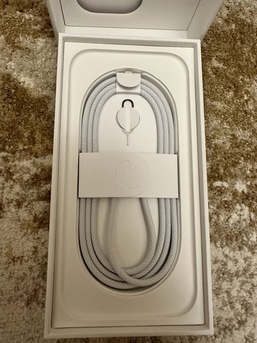 IPhone 16 pro 512GB новый