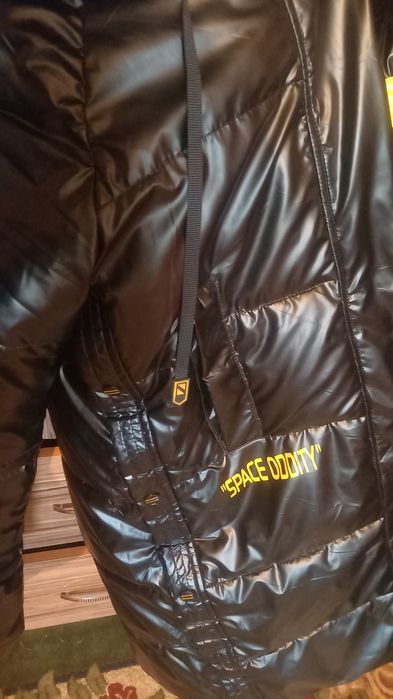 Куртка фирменная