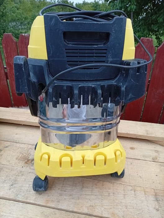Aspirator Karcher wd 5