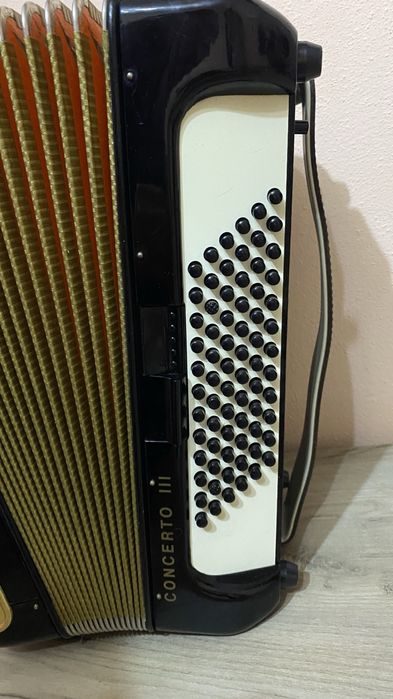 Acordeon Hohner Concerto III