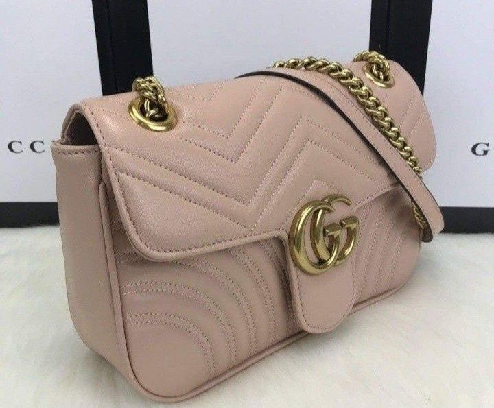 Geanta roz pudra, logo metalic auriu mat, import Italia, saculet, etichetă