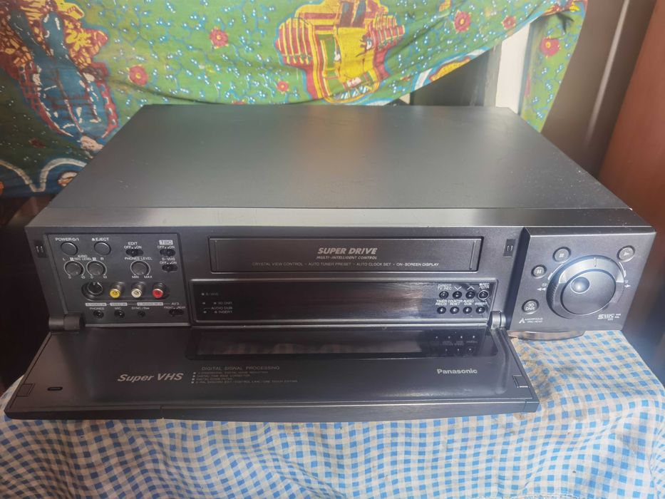 Videorecorder Panasonic nv-hs 950,ideal pt. digitalizarea casetelor
