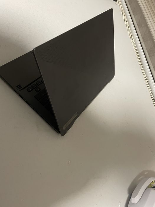 Asus ROG Zephyrus g14