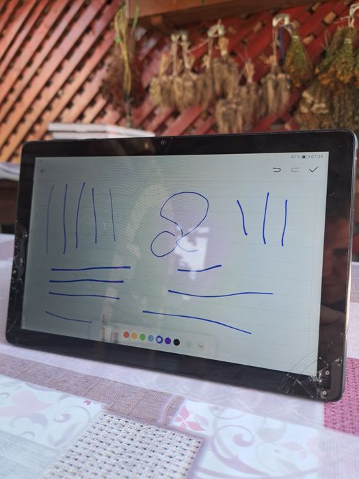 Tabletă Huawei MatePad T10 funcțională, touch perfect, display spart