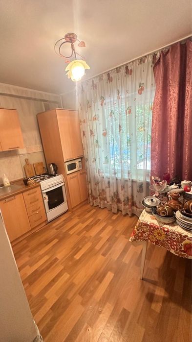 Продам 2 комн квартиру район Океана