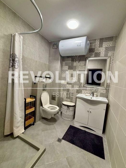 Дава се под наем Двустаен апартамент в Варна, Победа - 65 кв.м за 448.8 € - Снимка #3