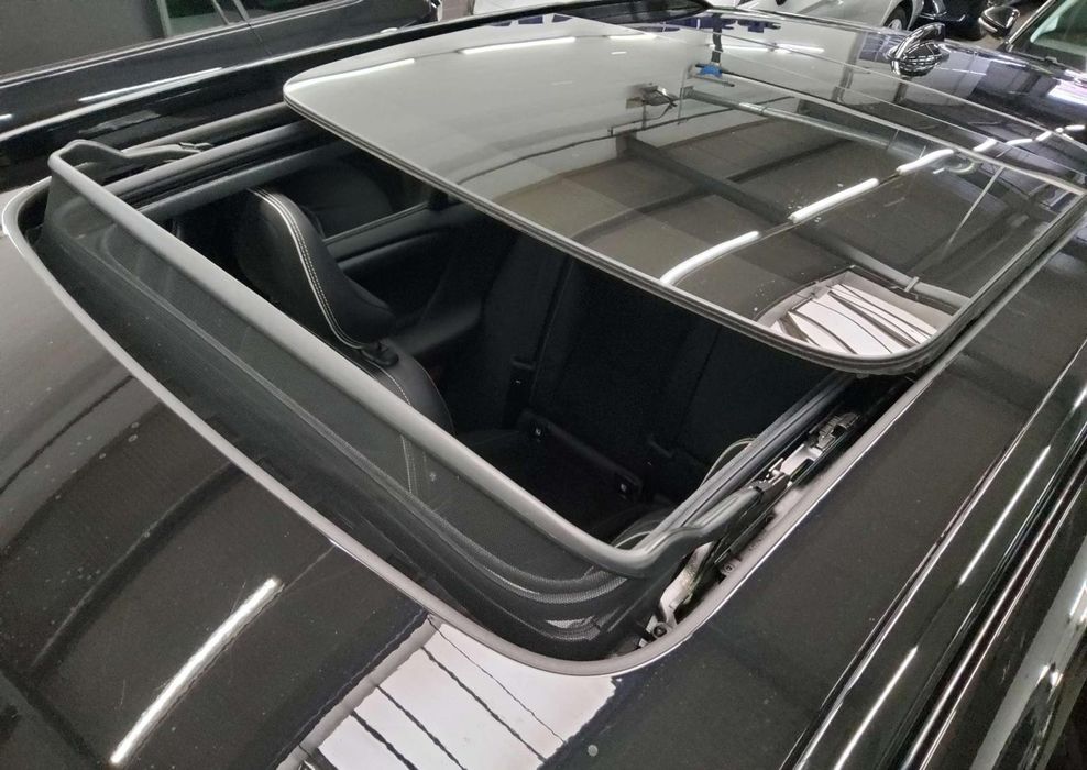 Volvo XC40 Mild Hybrid  - Echipare de top