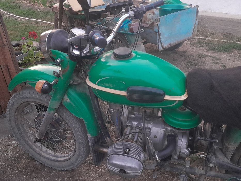 Продам мотоцикл Урал