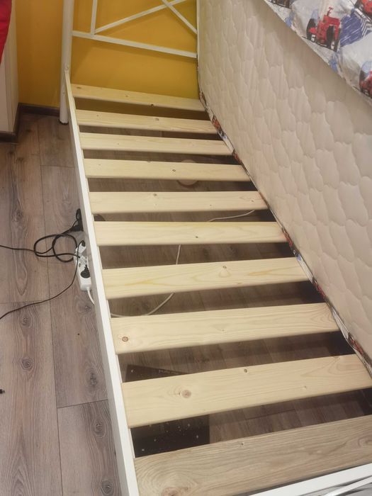 Легло 90/200 с матрак