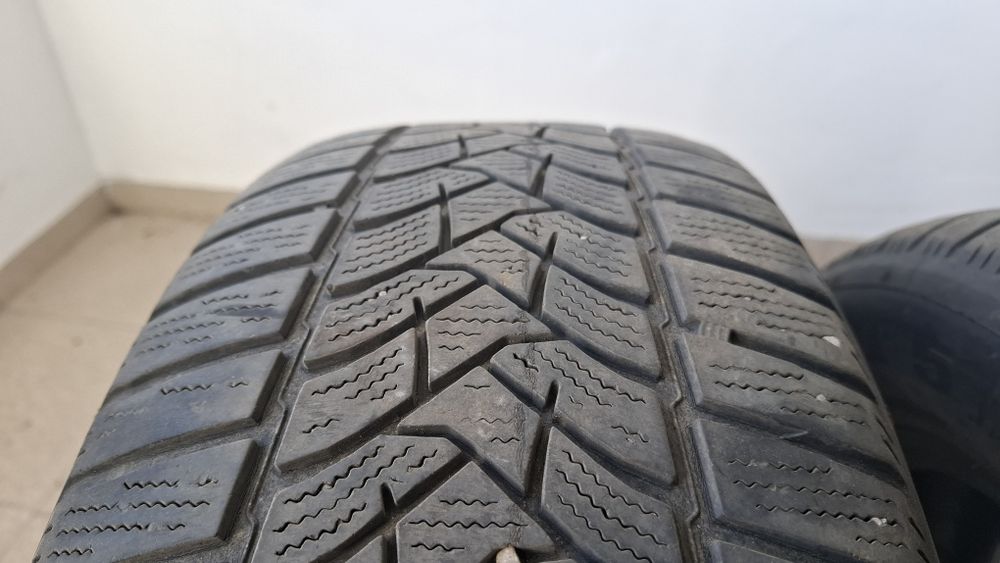 215 60 16 Dunlop Winter Sport 5