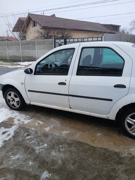 Vand logan 1.4 benzina