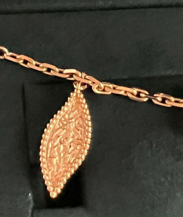 Оригинална гривна на VAN CLEEF ARPELS