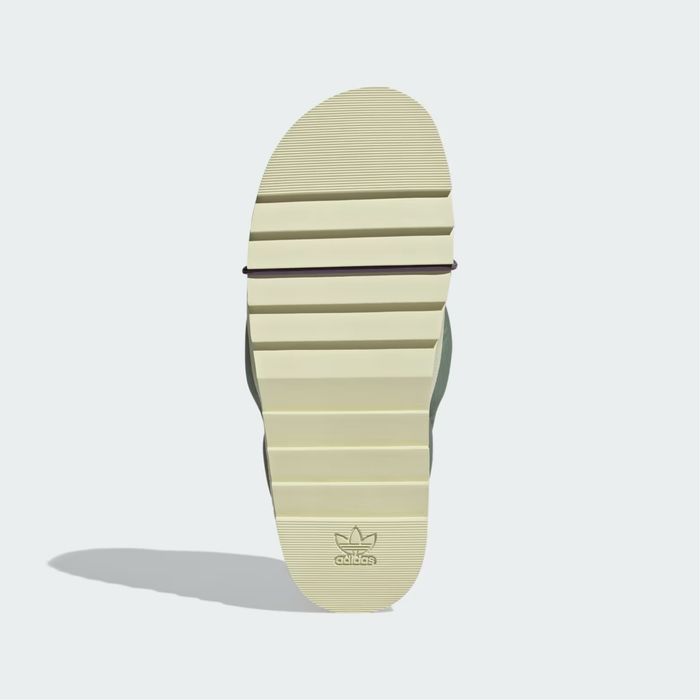 Adidas Puffylette Слипоны