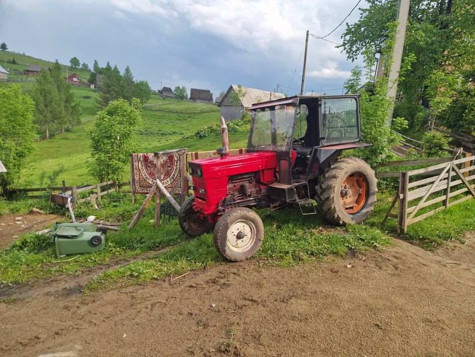 Tractor universal 650