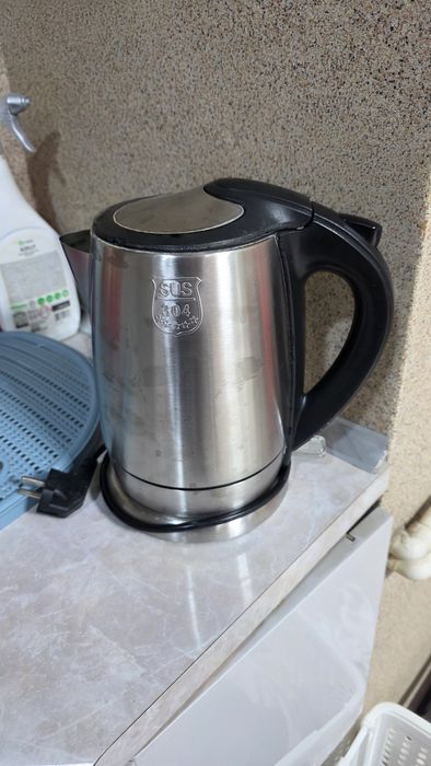 Продам электро чайник