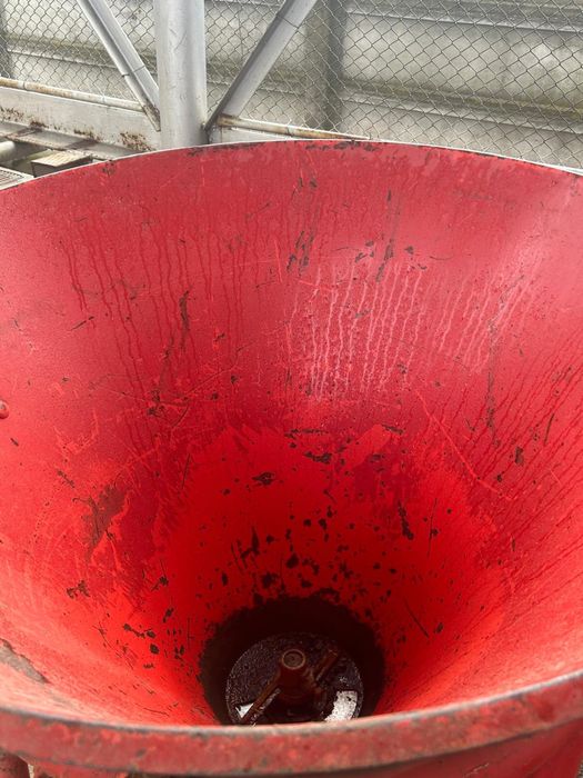 Masina de imprastiat ingrasaminte