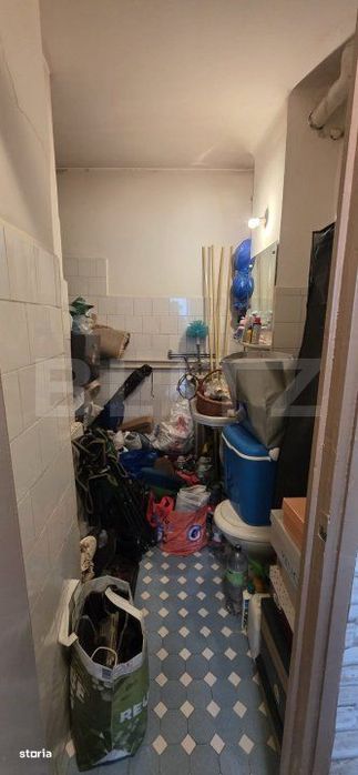Apartament 4 camere, 4 balcoane,an 1984, 75 mp, zona Blv Bucuresti