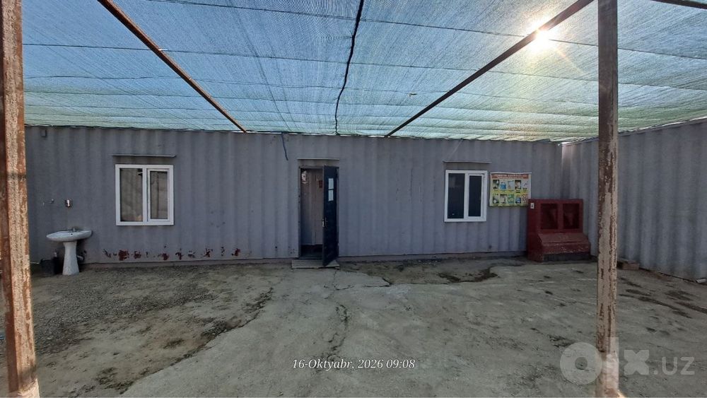 Konteyner ofis va ovqatlanish uchun mo’ljallangan 2 dona sotiladi………..