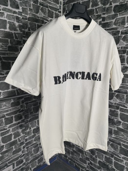 Balenciaga тениска високо качество