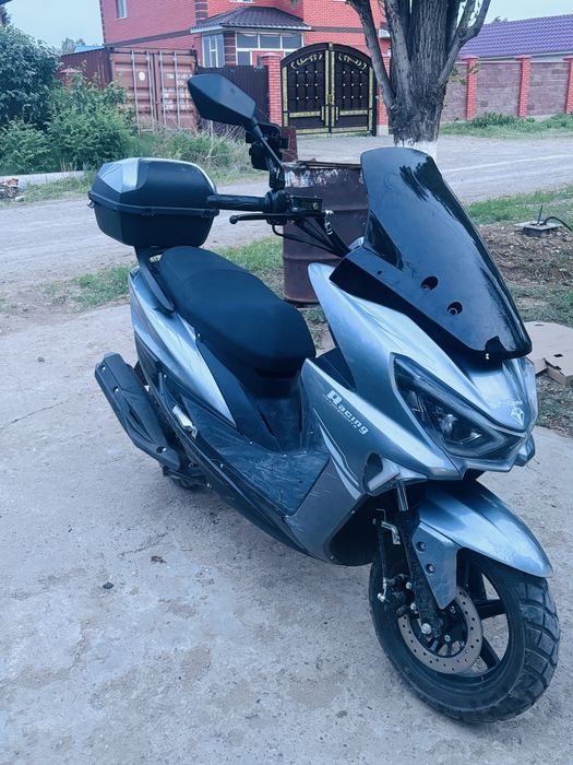 Продам макси почти новый