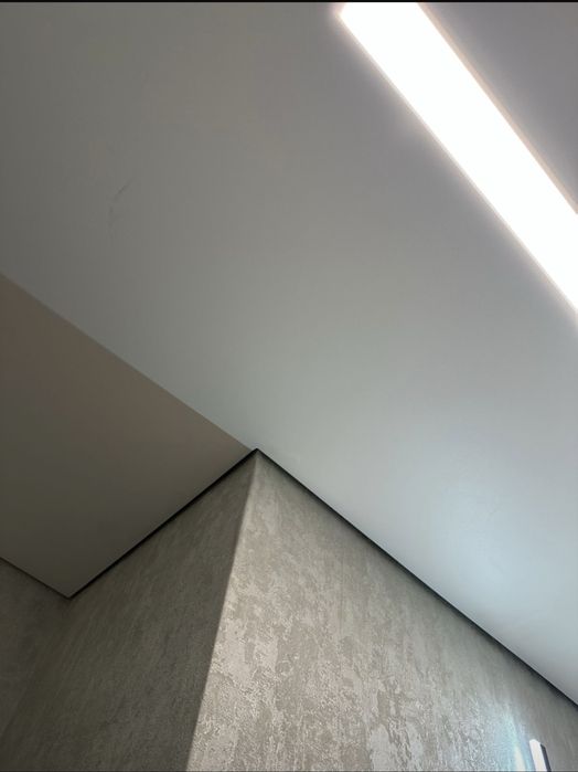 Натяжные потолки качественно