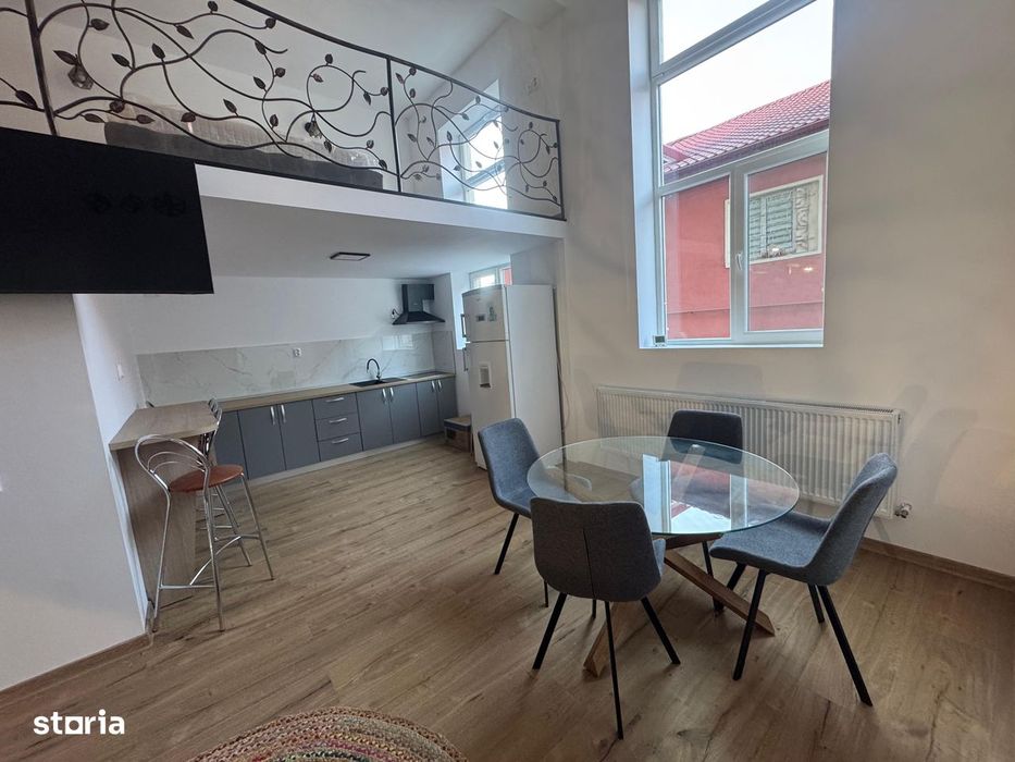 Târgoviște Bdul Regele Carol I, închiriere apartament 2camere reovat — fotografia 3