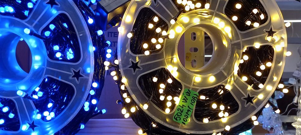 Instalatie led tip rola, 100m, jocuri lumini, culori si tipuri leduri.