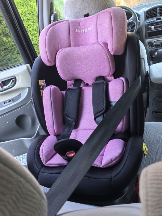 Scaun auto folosit de 2, 3 ori