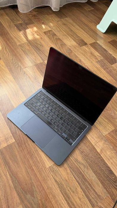Vand laptop MacBookAir