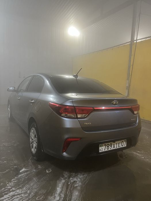 Продам киа рио 2019 г, автомат