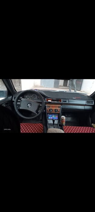 Мерседес 124 2.0