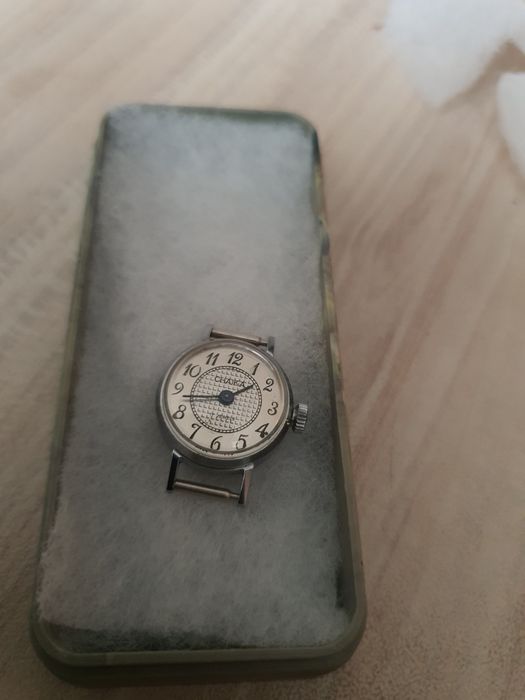 Руски часовник Чайка