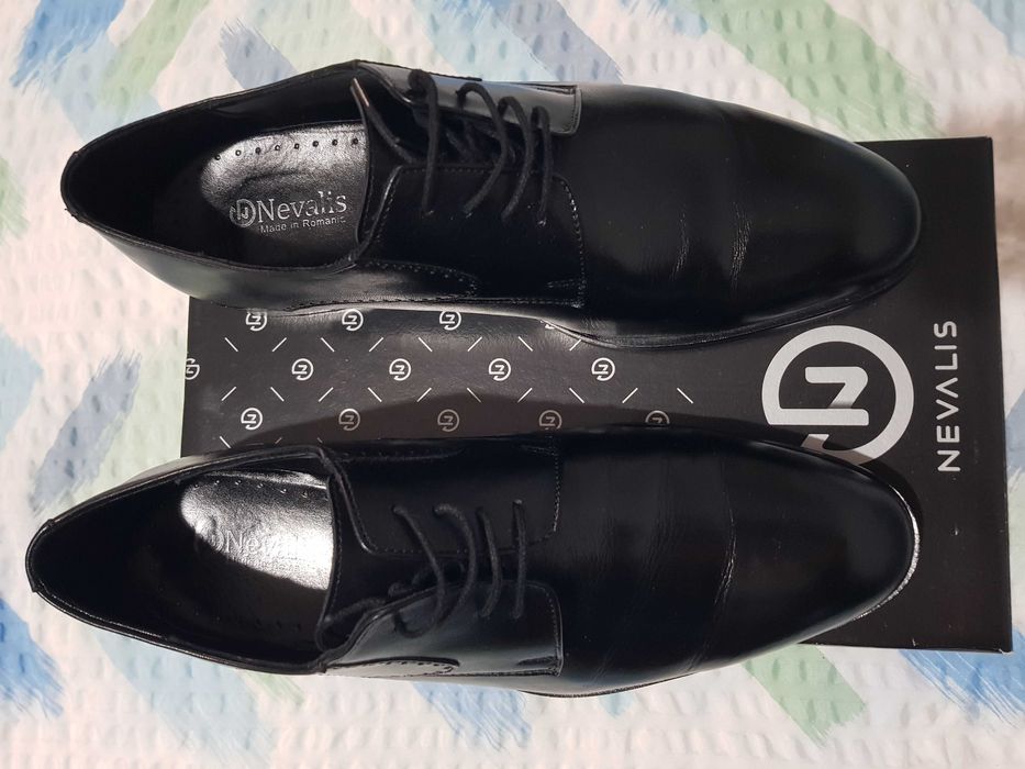 Pantofi eleganti barbati piele naturala negri