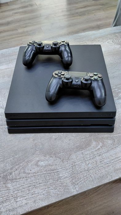 Sony Playstation 4 Pro 1Tb