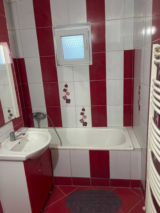 inchiriez apartament