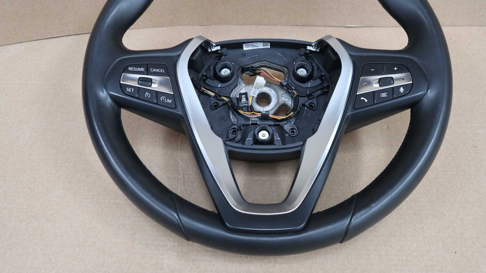 Волан за БМВ Ф40 Ф44 Г20 Г22 Г23 Г26 BMW F40 F44 G20 G22 G26