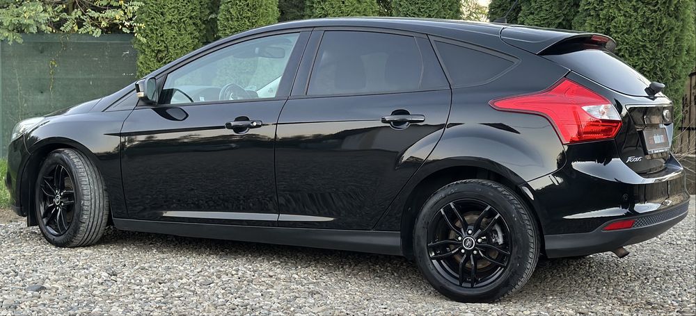 FORD Focus 2014 — imagine 4