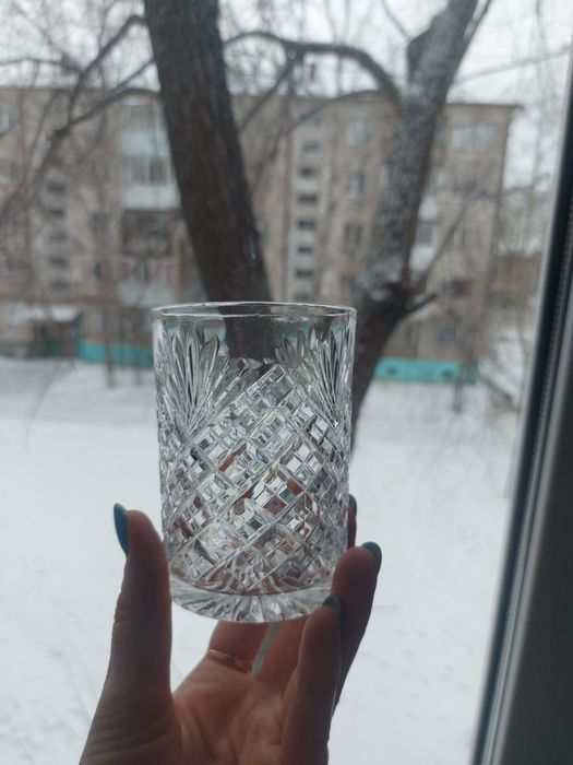 Продам хрустальные бокалы 6шт.