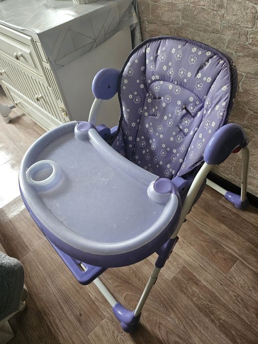 Стульчик для кормления