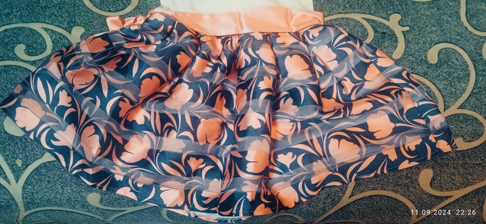 Нарядное, брендовое  платье.Турция.