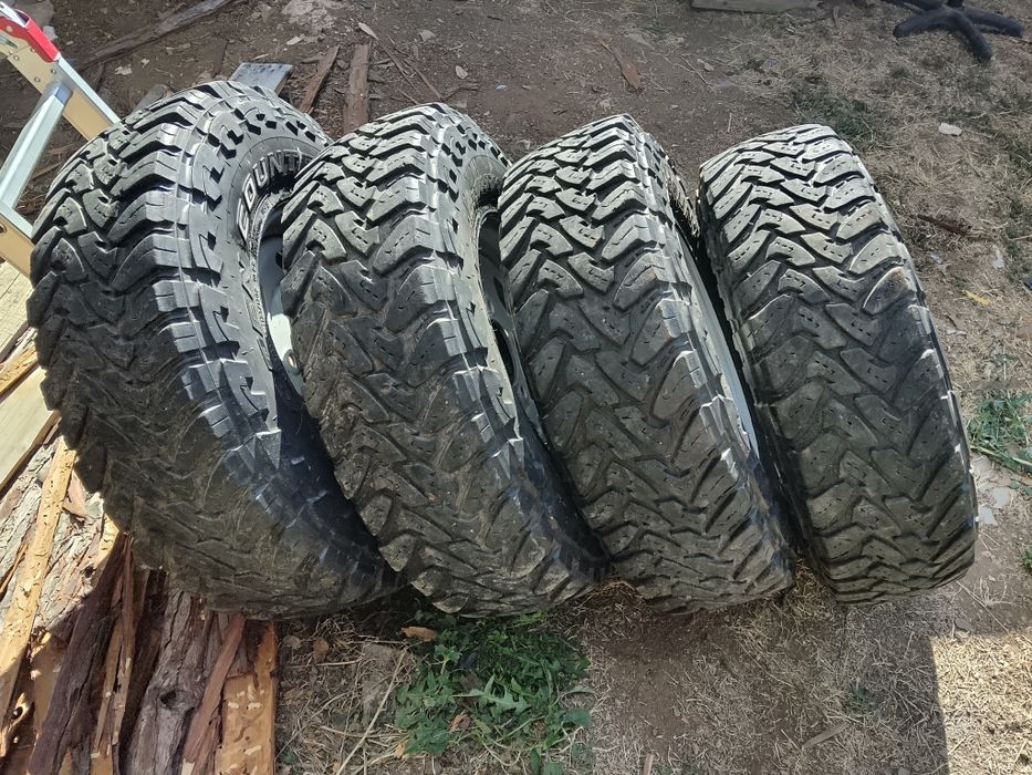 255 85 16 Toyo гуми джанти 5x165.1 R16  land Rover defender discovery 1