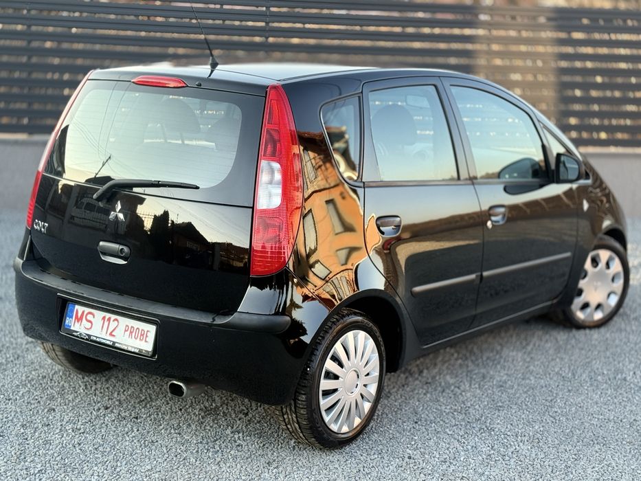Mistubishi Colt / 1.5 Benzina/ Rate fixe fara avans/