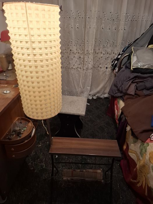 Торшер газетница