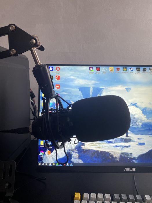 Продам микрофон Ritmix rdm-169 USB BLACK