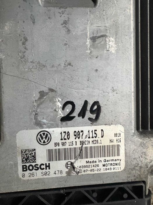 Компютър еку ecu електронен блок двигател Шкода Октавия 2.0тфси BWA