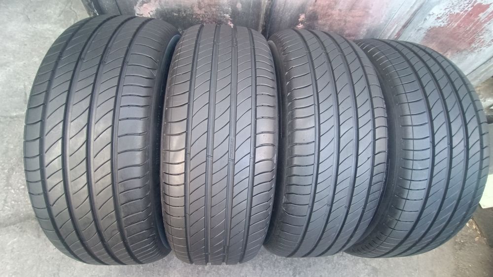 215/60/16 Michelin